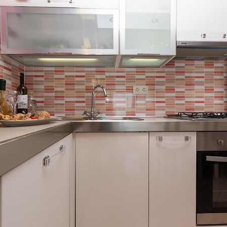 Apartman Monika Omiš Dış mekan fotoğraf