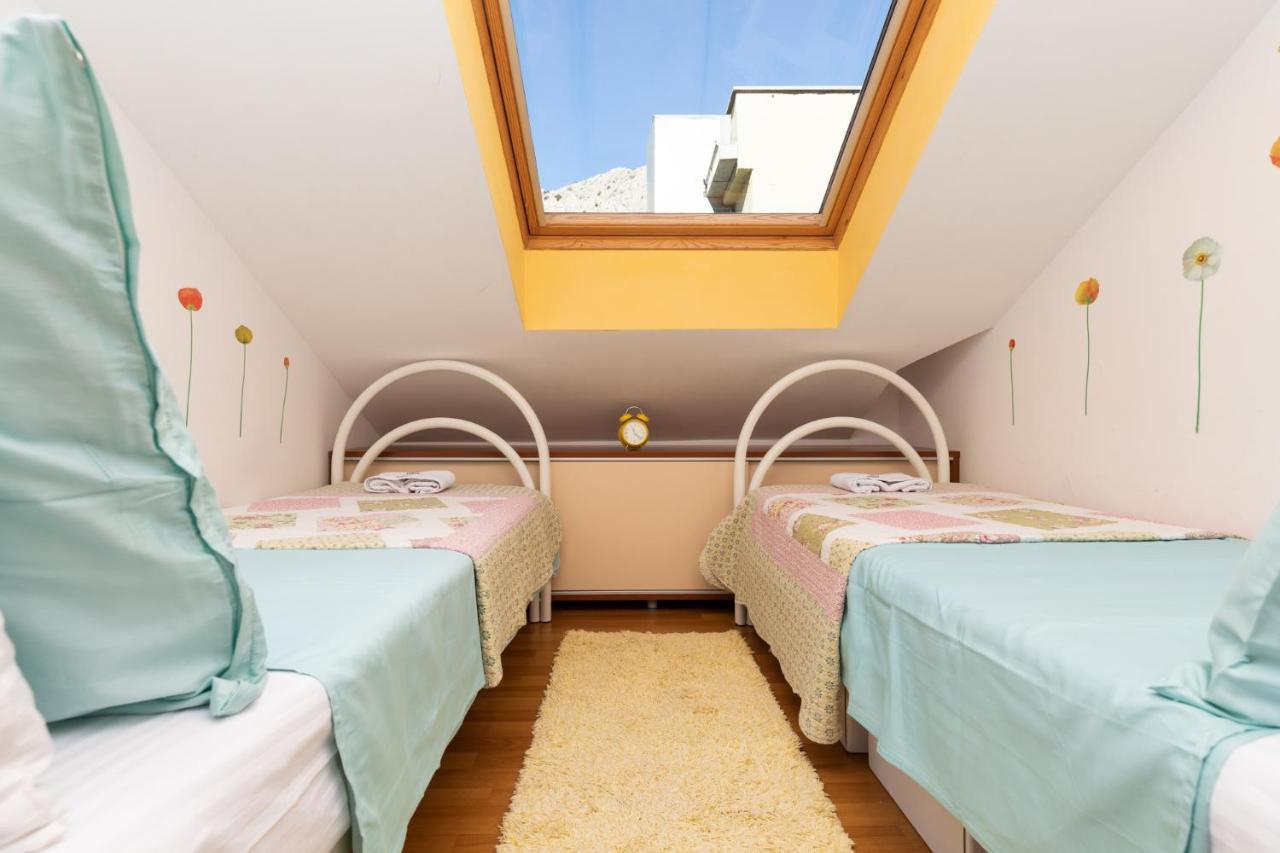 Apartman Monika Omiš Dış mekan fotoğraf