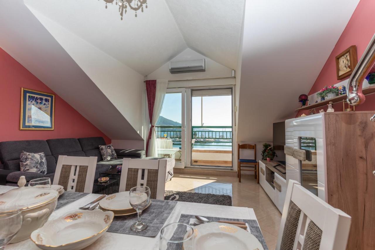 Apartman Monika Omiš Dış mekan fotoğraf