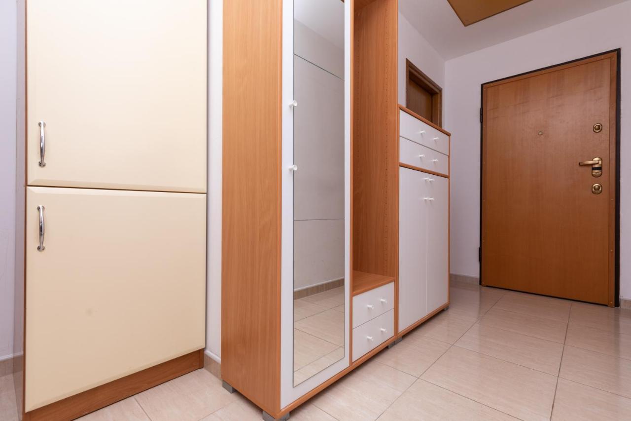 Apartman Monika Omiš Dış mekan fotoğraf