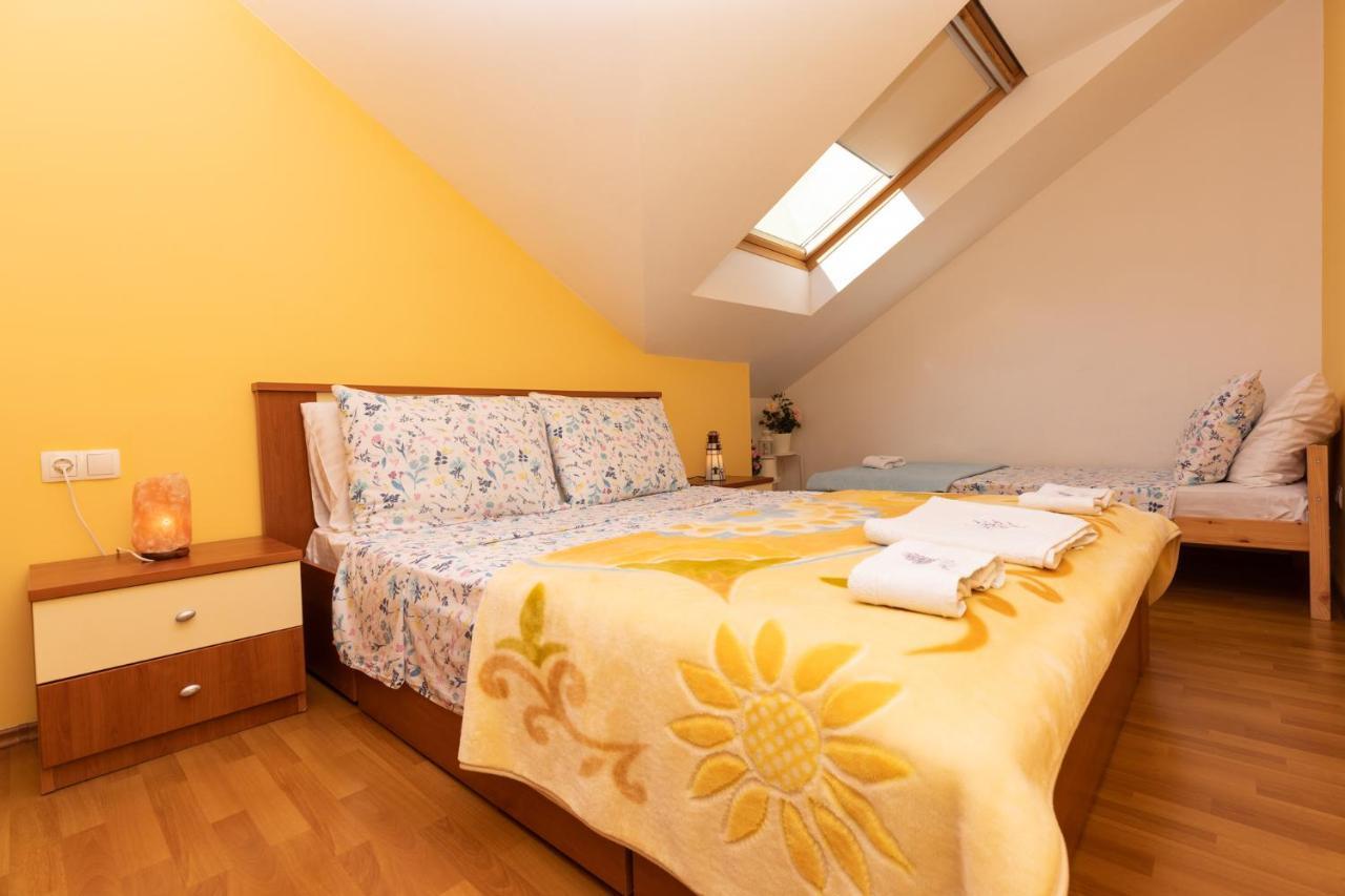 Apartman Monika Omiš Dış mekan fotoğraf