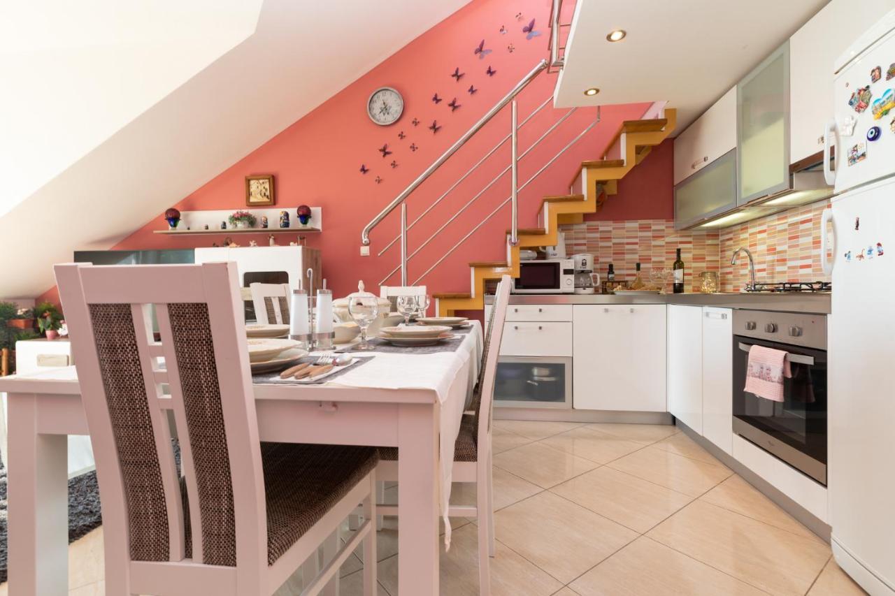 Apartman Monika Omiš Dış mekan fotoğraf